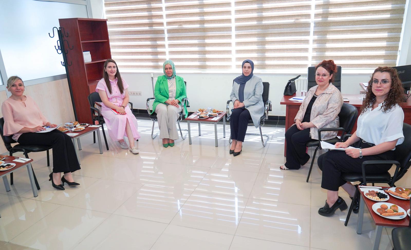 Nilgün Kalaylı Hanımefendi’den Proje Destek Ofisi’mize Ziyaret
